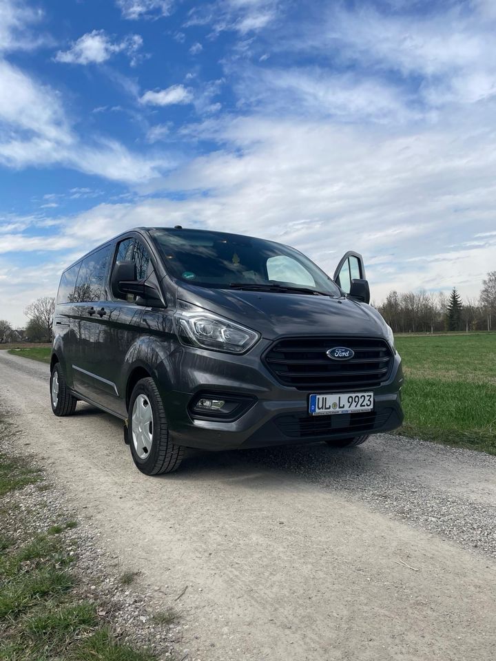 Autovermietung Ulm Ford Transit 9-Sitzer Bus Mietwagen Ulm in Ulm