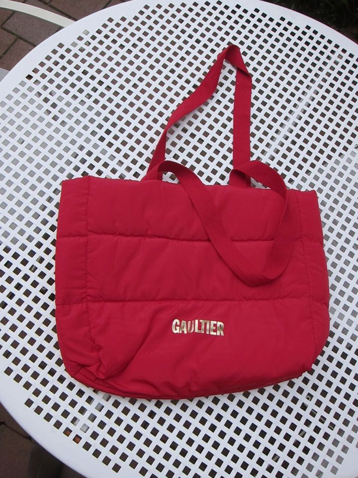 GAULTIER rote Umhänge- Tasche DIN A4 Designer- Shopper NEU vegan in Berlin