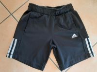 Adidas Sporthose Gr. 140 Baden-Württemberg - Betzenweiler Vorschau