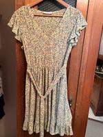 MNG/Mango gelb zart geblümtes Sommerkleid Niedersachsen - Peine Vorschau