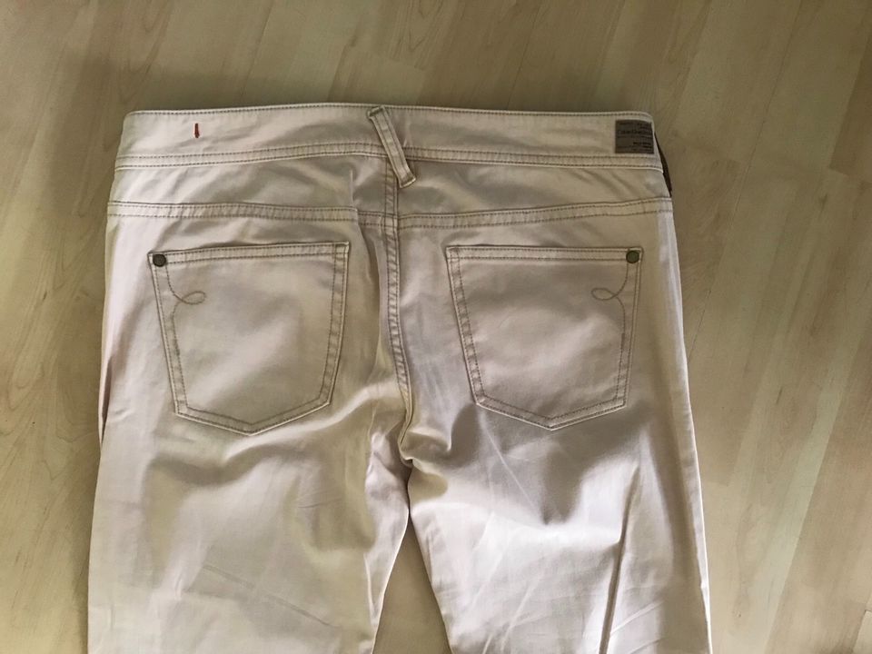 CK Calvin Klein Jeans Hellrosa Low Skinny Hose XS S 34 36 WIE NEU in Bonn