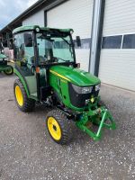 John Deere 2038R Kommunaltraktor, Kompakttraktor Niedersachsen - Barsinghausen Vorschau