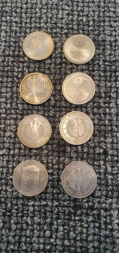 Verkaufe acht 10 Euro Sondermünzen in Siegen