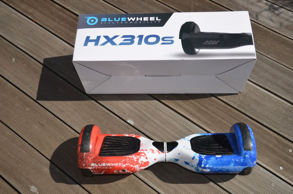 Bluewheel Hoverboard 310s in OVP in Tholey