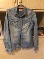 Damen-Jeansjacke bzw. Jeanshemd, v. Only, Größe 34, hellblau, Baden-Württemberg - Heimsheim Vorschau