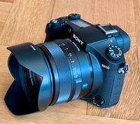 Sony RX10 Premium Kompaktkamera 1Zoll 20,2 Megapixel wie neu Brandenburg - Gosen-Neu Zittau Vorschau
