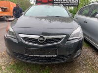 Opel Astra J Sports Tourer Innovation Motor schaden Duisburg - Meiderich/Beeck Vorschau
