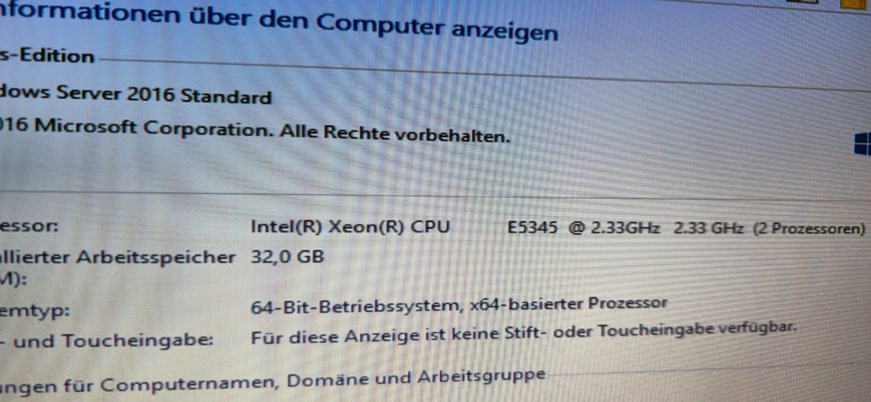 Intel Tower Server ohne HDD in Freiberg