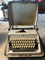 Schreibmaschine , Adler Gabriele 10 , Vintage Nordrhein-Westfalen - Bergneustadt Vorschau