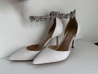 Hochzeitsschuhe, Brautsschuhe, weiß, Gr. 38, NEU o. Etikett Köln - Niehl Vorschau