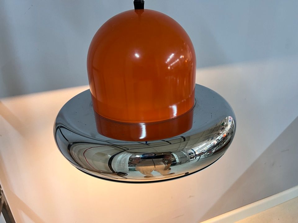 70er Vintage Hängelampe Space Age Ära Design orange Chrom Esstischlampe Deckenlampe Atomic Sputnik in Berlin