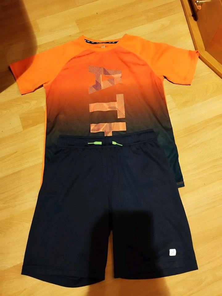 H&M Sport Set T-Shirt und Kurze Hose Gr.146/152 in Ilmenau