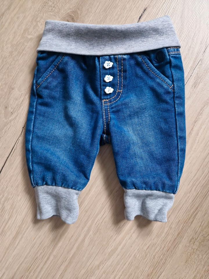 Baby-Jeans in Höchberg