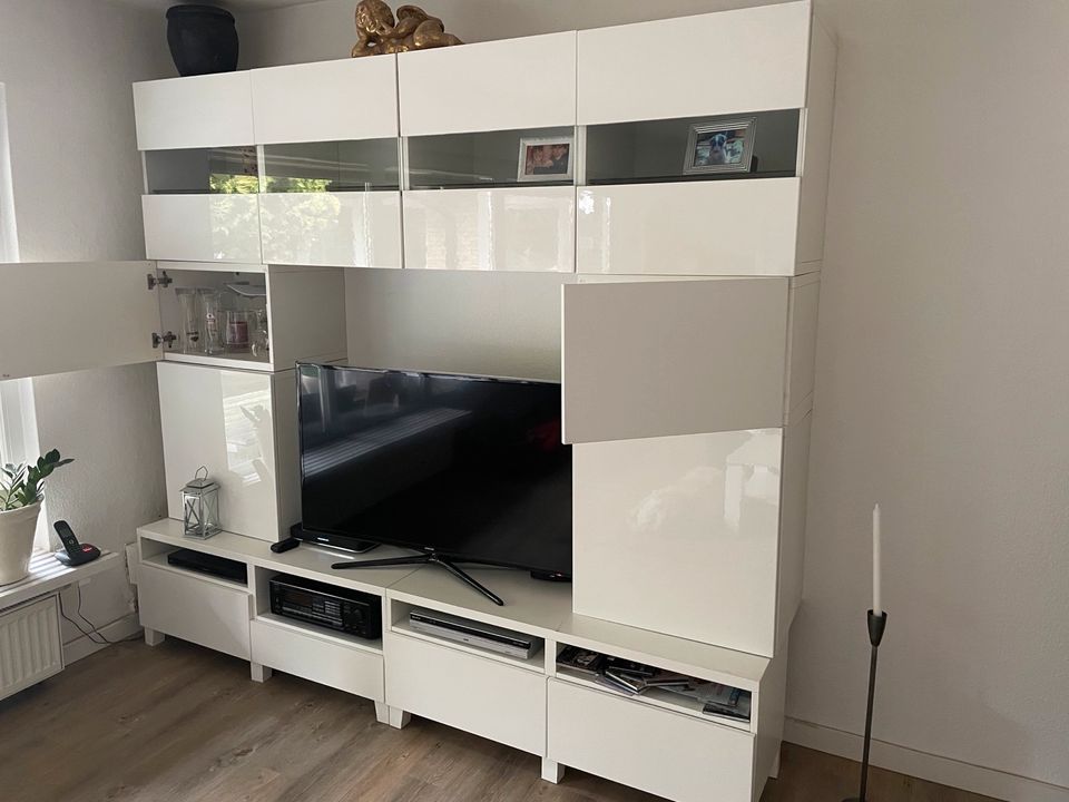 TV Schrankkombination IKEA Bestå in Mielkendorf