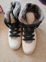 Vibram Winter Schnürstiefel mit Fellbesatz neu ungetragen 38 Baden-Württemberg - Filderstadt Vorschau