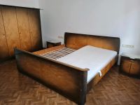 Schlafzimmer / Bett / Schrank / Nachttische Hessen - Seeheim-Jugenheim Vorschau