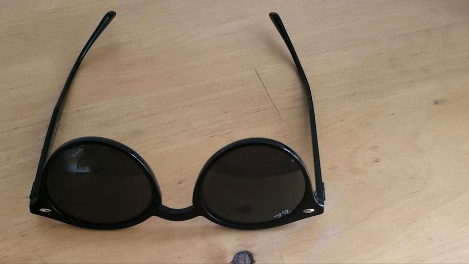 Ray Ban Sonnenbrille in Hanau