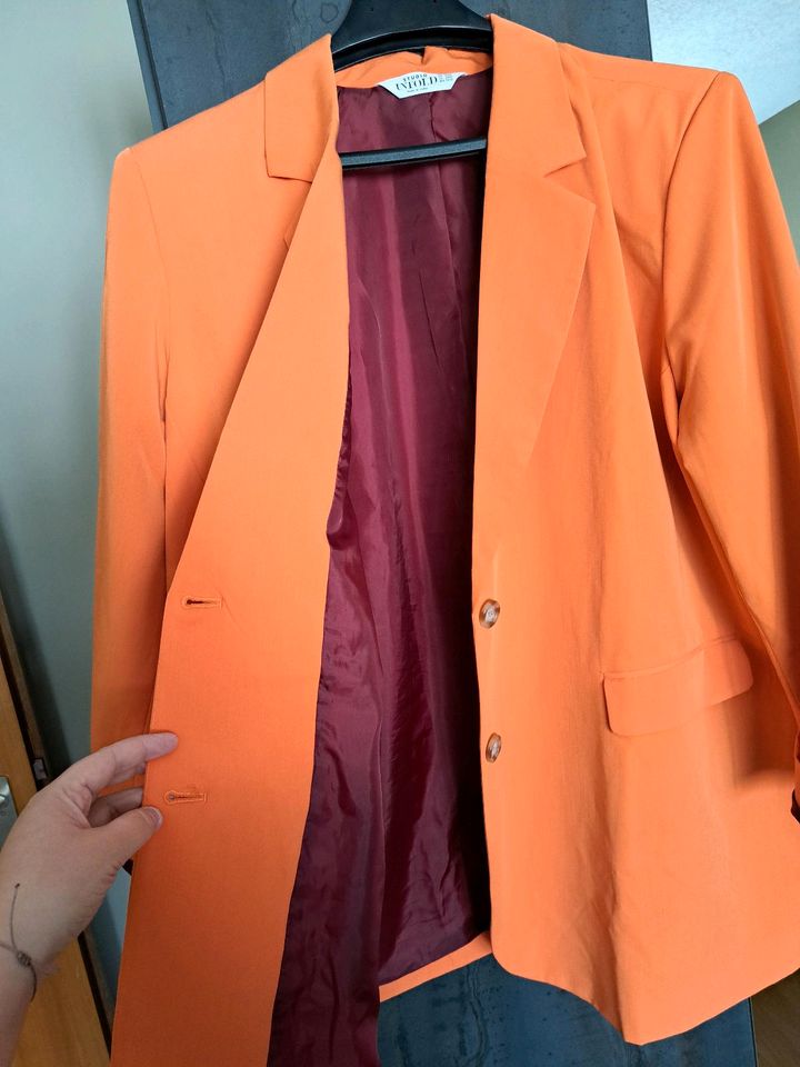 Blazer Orange Gr. 50/52 in St. Ingbert