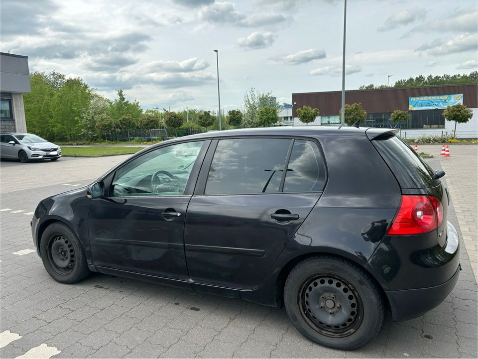 GOLF V (5)  1.9 TDI DSG Sport Automatik in Bad Oldesloe