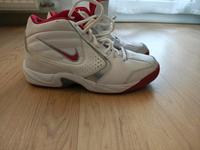 Nike Sportschuhe  Gr 40 Nordrhein-Westfalen - Siegburg Vorschau