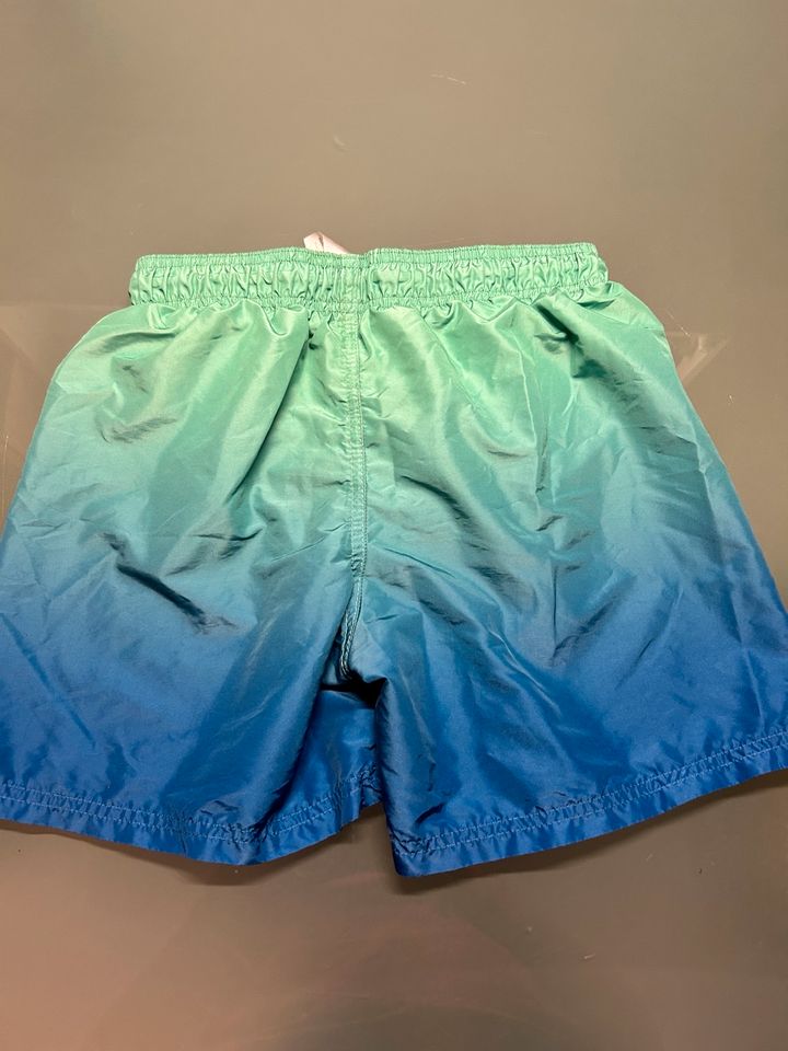 Badeshorts H&M 146/152 in Grünberg