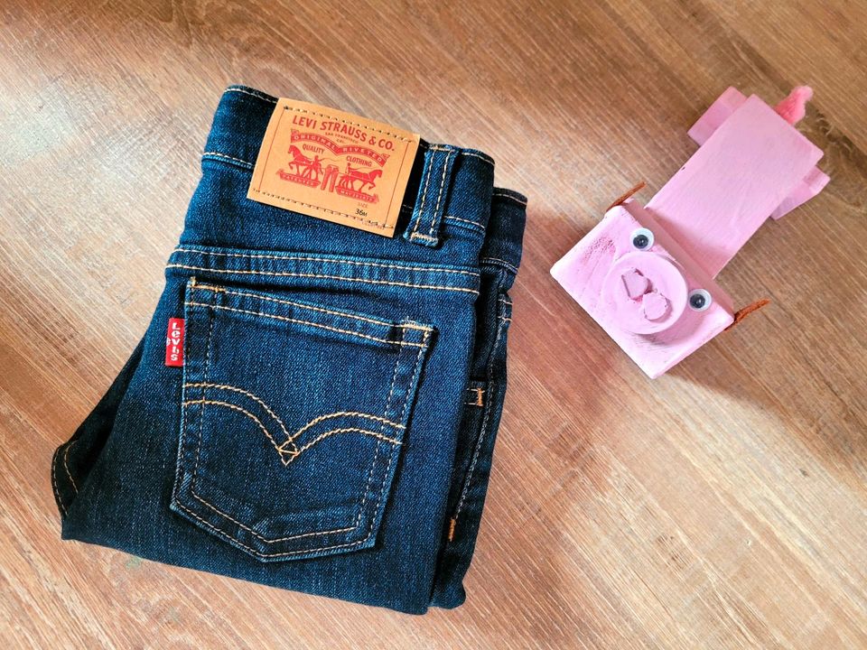 Ungetragen: LEVIS Skinny Jeans, Größe 36 Monate in Heidesee