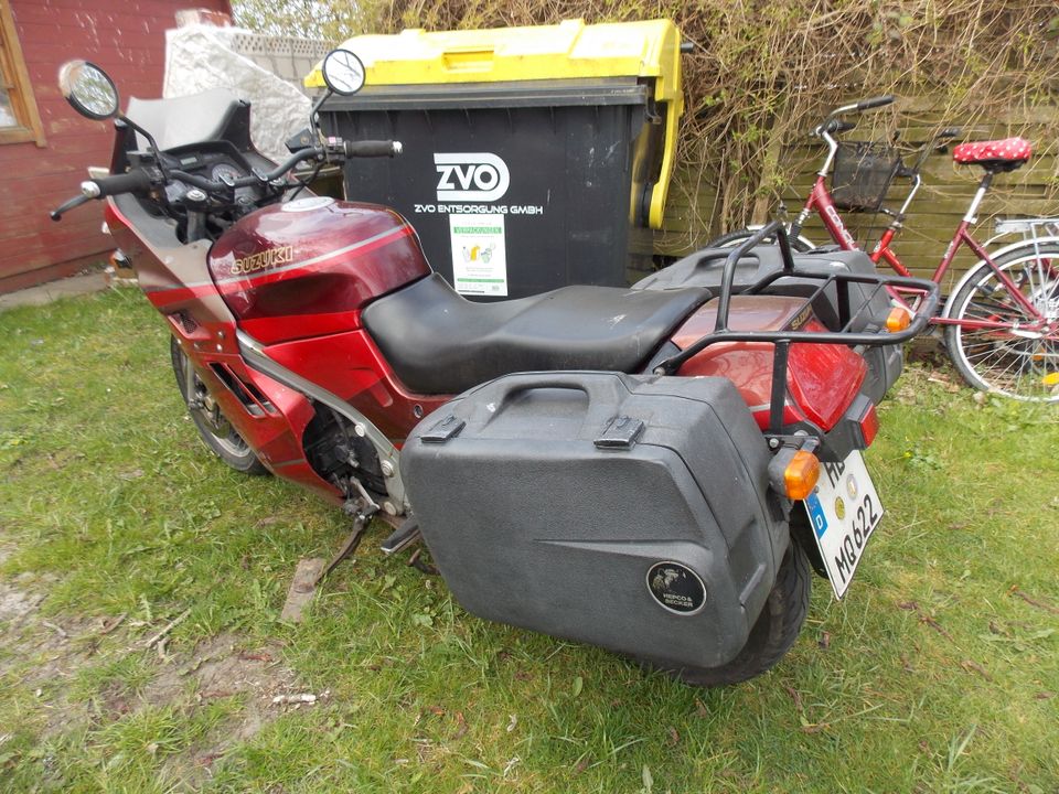 Suzuki GSX F1100 in Fehmarn