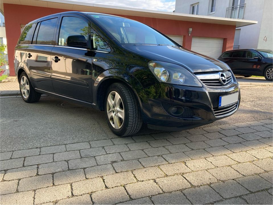 Opel Zafira eco FLEX 1.7 CDTI /92Kw.    7 Sitze,  TÜV 12/24 in Dinkelsbuehl