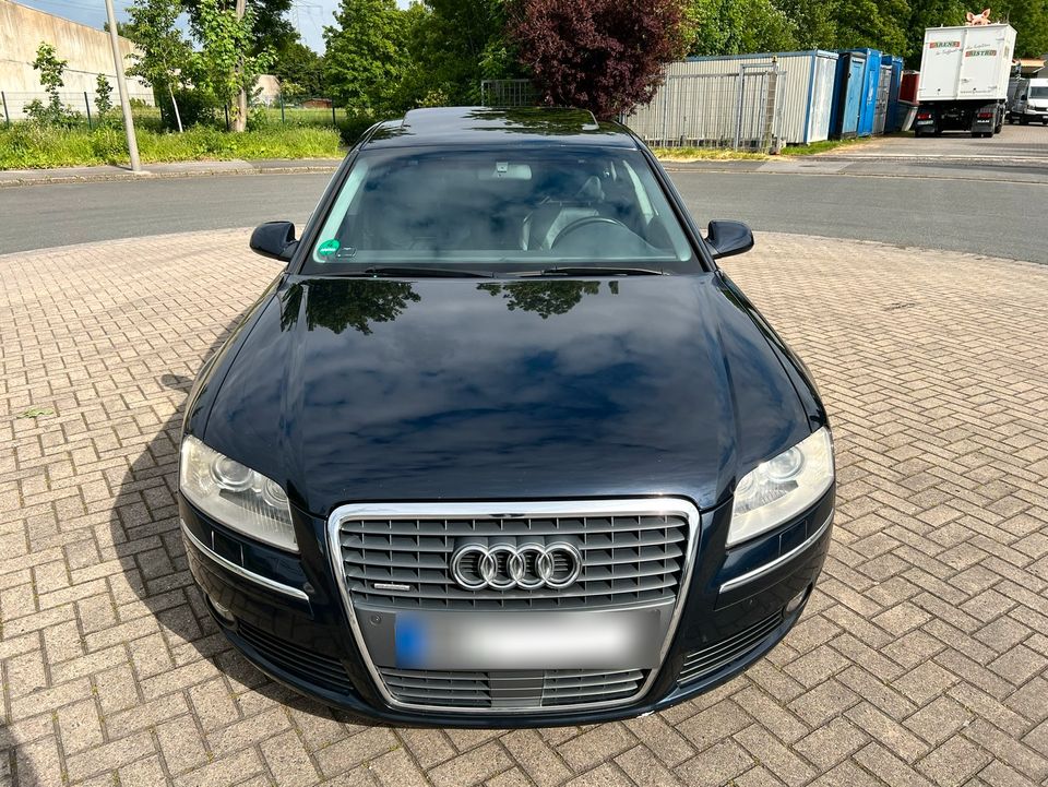 Audi A8 4.2 FSI 350 PS V8 quattro in Dortmund