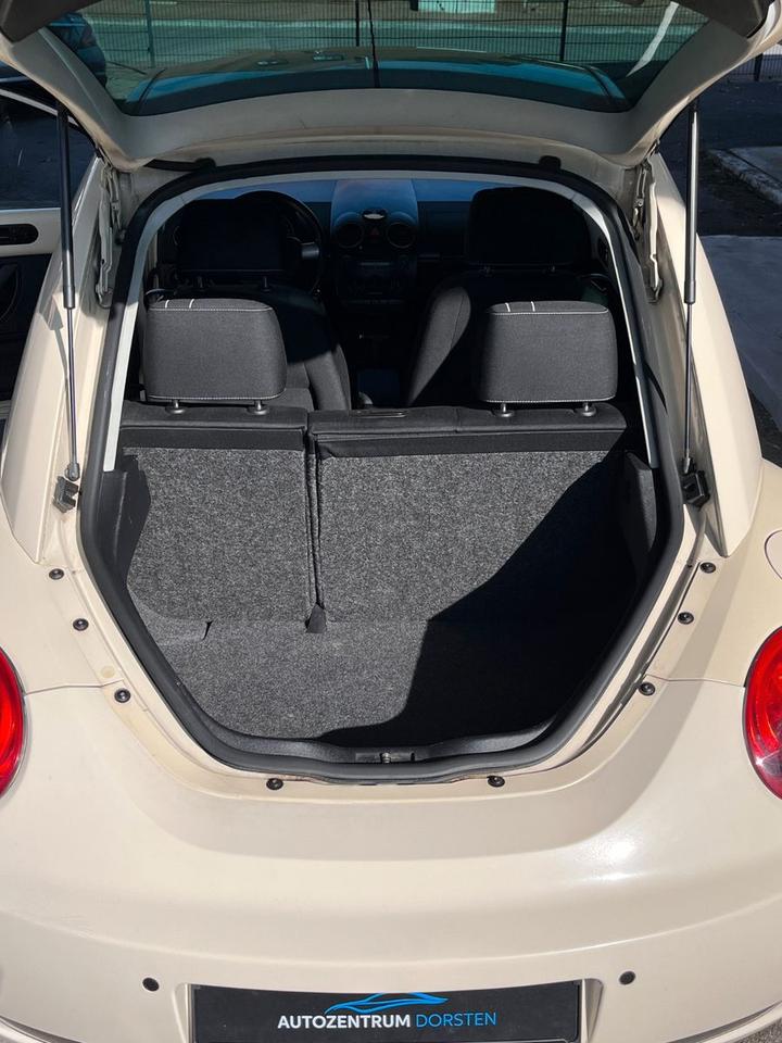 Volkswagen Beetle FACELIFT Limo 2.0l AUTOMATIK/TEMPOMAT/SHZ in Dorsten