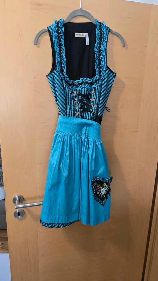 Dirndl Größe 32/34 in Saal