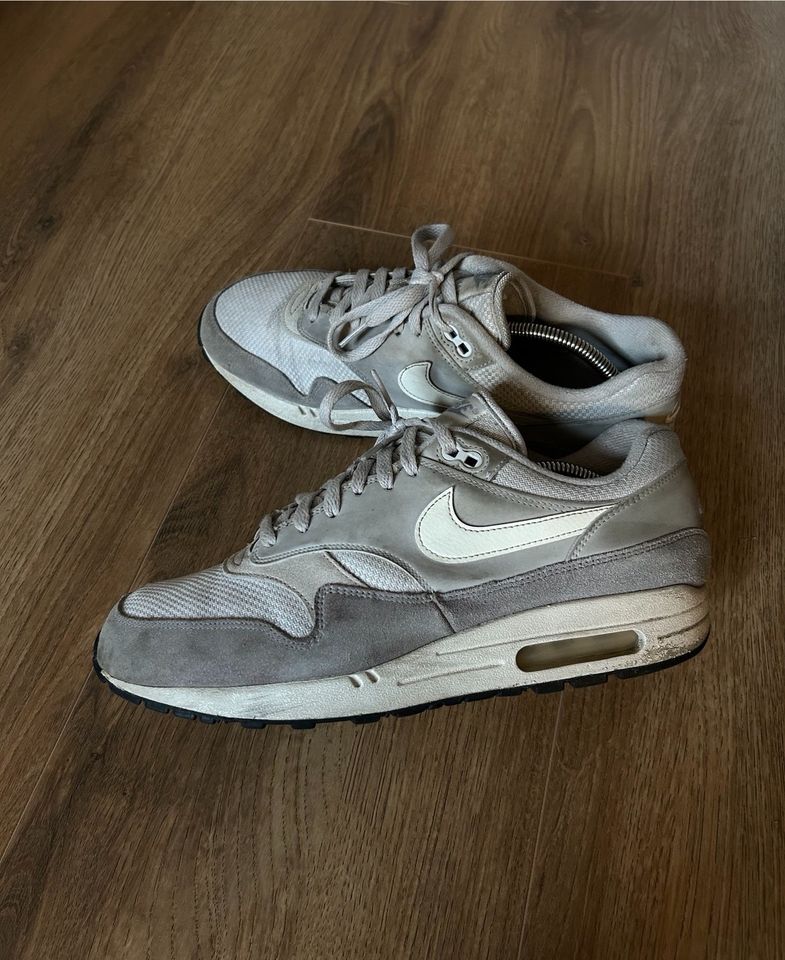 Nike Air Max 1 Vast Grey Sneaker AH8145-011 US 10 EU 44 in Koblenz