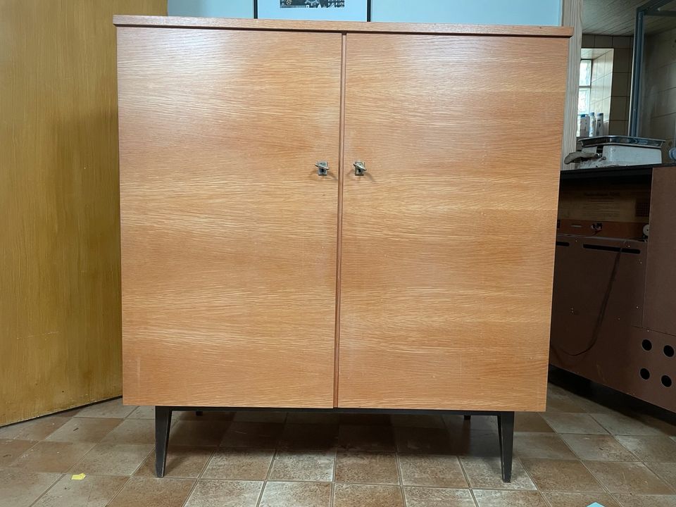 60er Jahre, Highboard Vintage Kommode Mid Century Schrank in Edesheim (Pfalz)