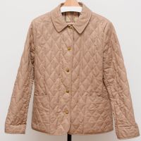 Burberry Damen-Steppjacke in der Farbe beige, Größe S Frankfurt am Main - Nordend Vorschau