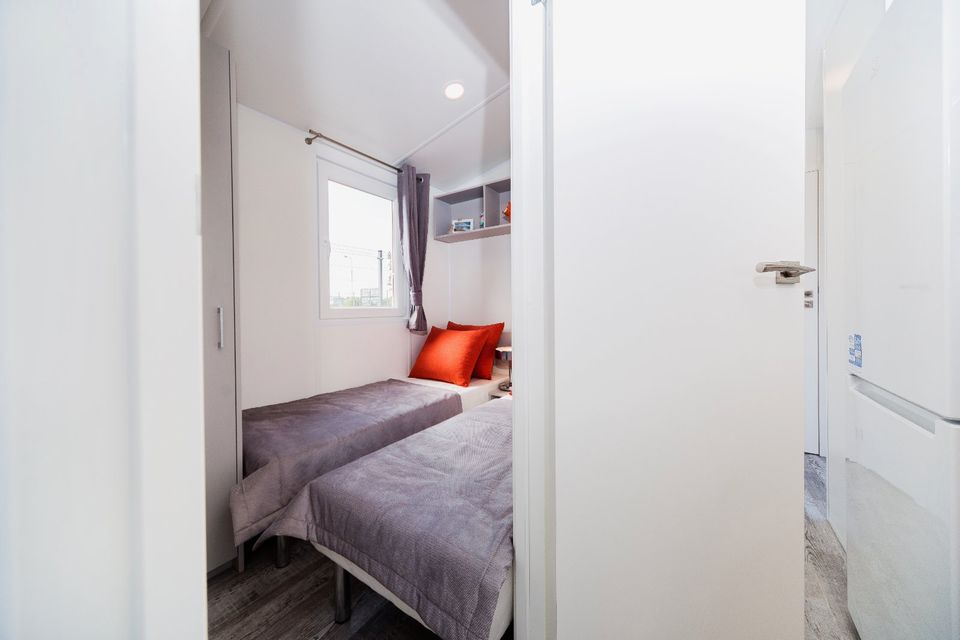 modernes Tinyhaus/Mobilheim schnell verfügbar / 2 Schlafzimmer / 37m² in Regensburg