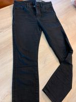 Edc Jeans Medium skinny fit 31/30 schwarz Niedersachsen - Dörpen Vorschau