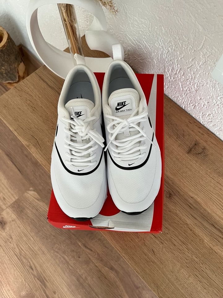 Nike Air Max Gr:37,5 Neu mit Etikett in Solingen