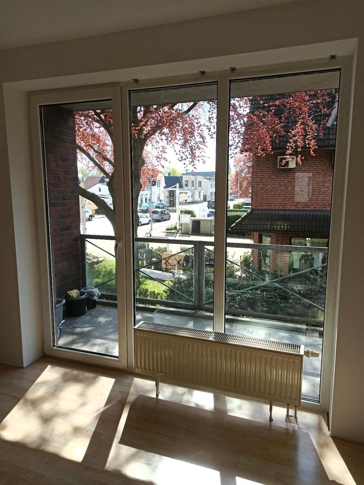Schöne 3-Zimmer Wohnung mit Balkon, EBK und Aussicht zu vermieten in Quickborn