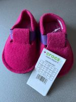 Babyschuhe Hausschuhe Crocs Classic Skipper k Neu Größe 20 21 Niedersachsen - Seevetal Vorschau