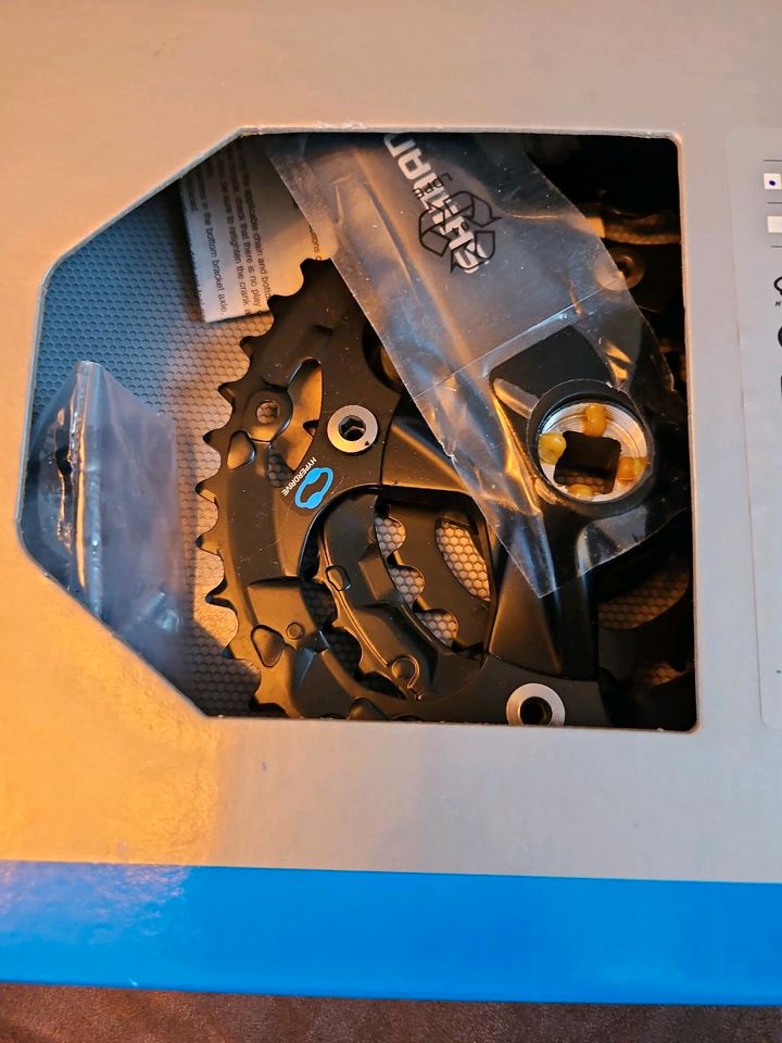 Shimano Front chainwheel für Fahrräder in Werdohl