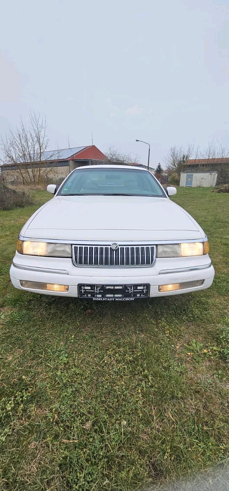 Abbildung des Autos Mercury Grand Marquis  H…