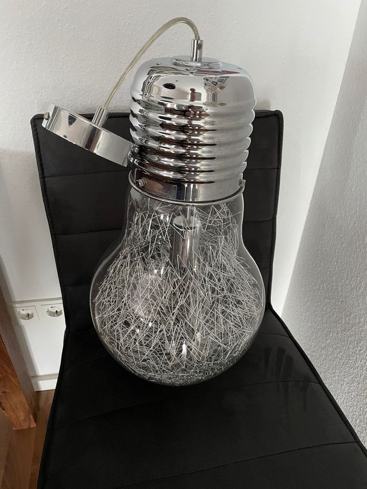 Deckenlampe Glühbirne in Neuberg