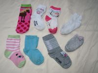 8 Paar bunte Socken / Sneakersocken für Mädchen in Gr. 31 - 34 Bayern - Thyrnau Vorschau