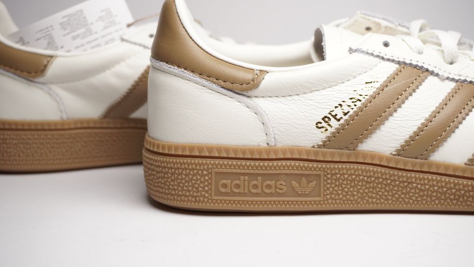 Adidas Handball Spezial Cardboard Braun 38 38.5 40.5 in Langen (Hessen)