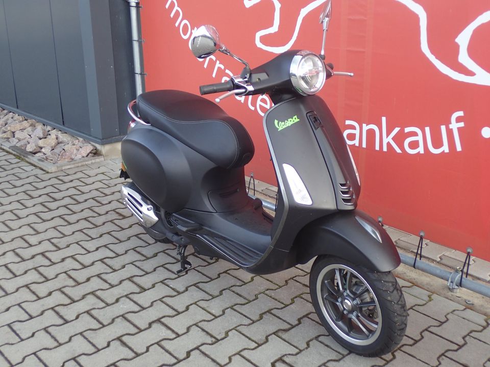 Vespa Primavera 125 Ez.2021 (leichter Schaden) in Mantel