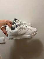 Karl Kani 89 Classic Sneaker Turnschuhe weiß 41 Neu Pankow - Prenzlauer Berg Vorschau