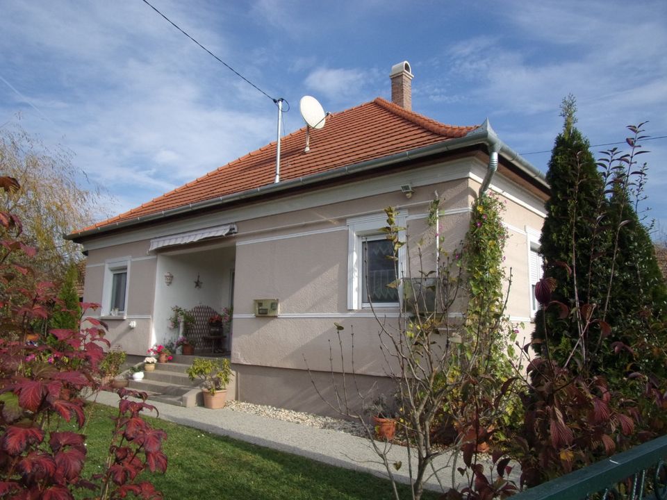 UNGARN-MARCALI-TOP HAUS MIT LANDSCHAFT in Pirmasens