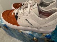 Jordans gr. 45 Wildleder Creme orange Nordrhein-Westfalen - Neuss Vorschau