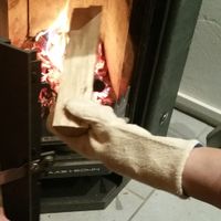 Rest Sonder Posten 2800 Grillhandschuh Grill Kamin Ofen Handschuh Niedersachsen - Hagermarsch Vorschau