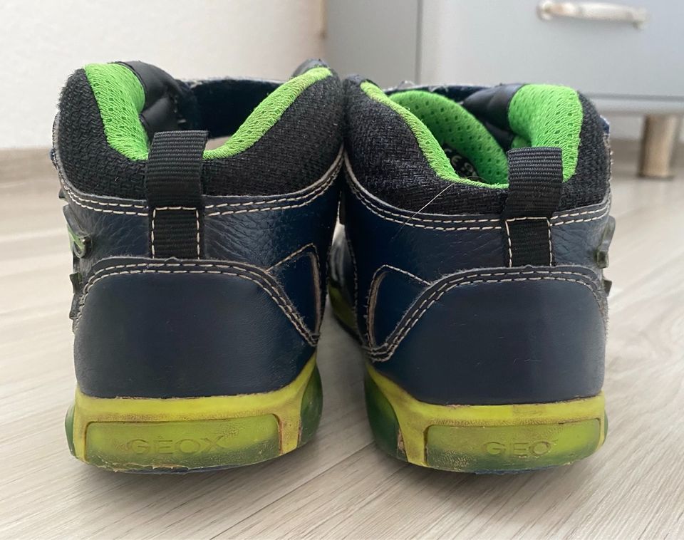 Geox, Blinkschuhe, Schuhe, Blinkie, Junge, Gr. 34 in Leingarten